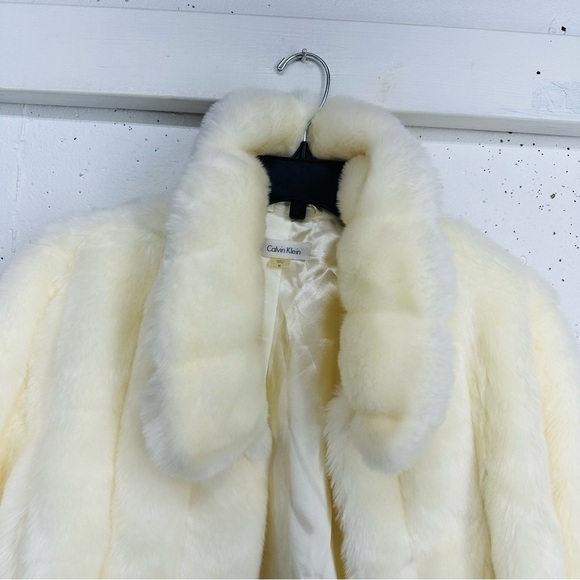 Calvin Klein Women's Medium Ivory Faux Fur Cardigan Short Coat - Picture 3 of 15